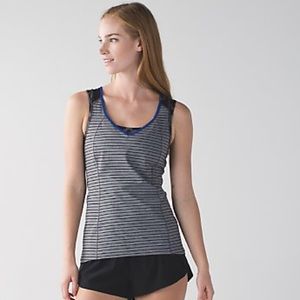 super sport tank lululemon size 4 new w/ tags