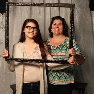 Meet your Posher, Saundra