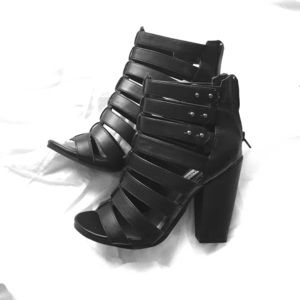 Steve Madden strappy booties high chunky heel