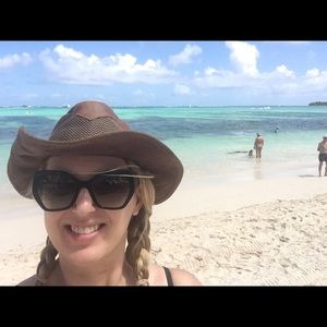 Meet your Posher, Jodi