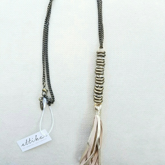 Girls Night Out Tassel Necklace - Picture 2 of 2