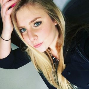 Meet your Posher, Clara