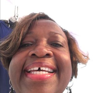 Meet your Posher, Renee