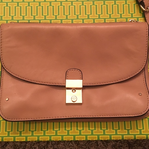Authentic Tory Burch crossbody - Picture 4 of 4