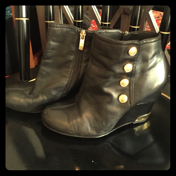 Vince Camuto booties