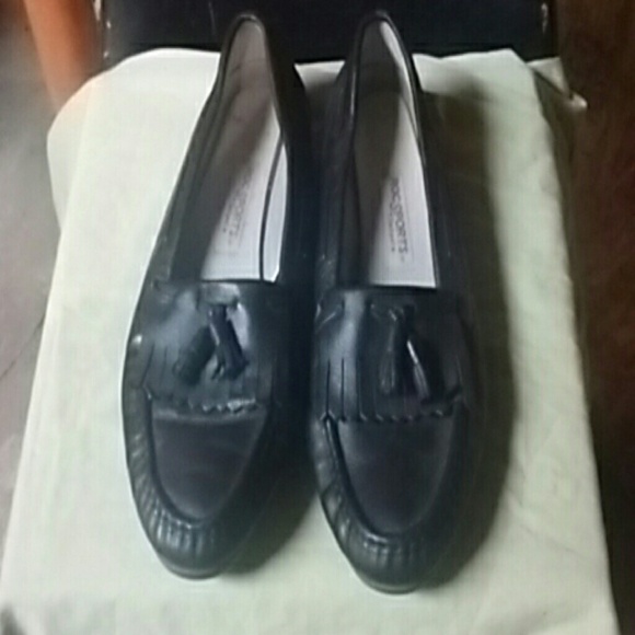 Rocsports size 9.5 wide black loafers