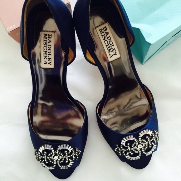 Badgley Mischka Salsa Pumps