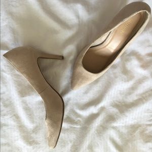 Pointy Toe Pumps