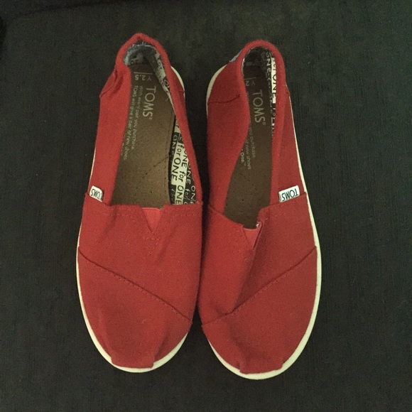 Toms Red Canvas Youth classics
