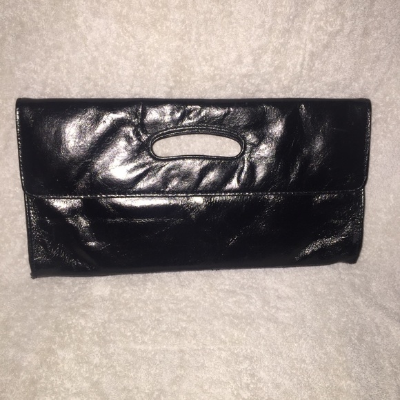 HOBO Clutch