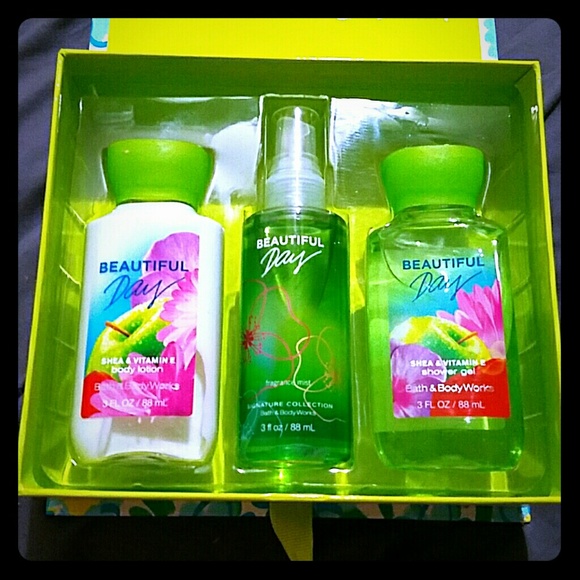 Bath & Body Works gift set