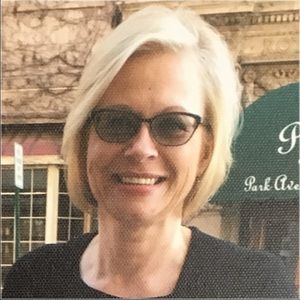Meet your Posher, Debra