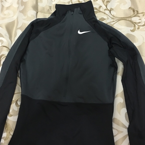 Nike pro jacket