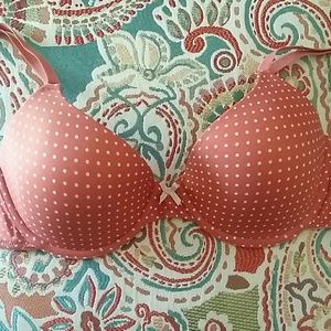 Gillian & o'malley bra. Lightly lined 34C