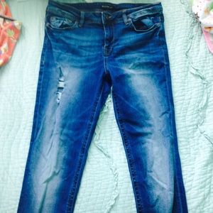 Dark wash ripped denim 🔴1HOUR SALE PRICE FIRM🔴