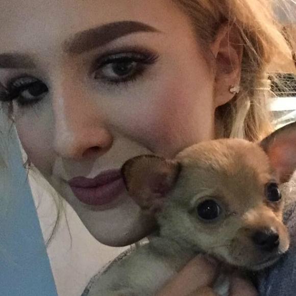 Meet your Posher, Abby - Picture 1 of 1