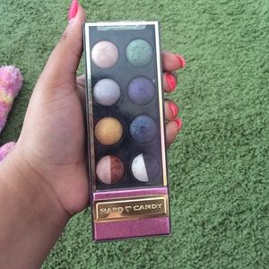 Hardy candy baked eyeshadow palette