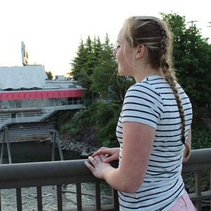 Meet your Posher, Hannah