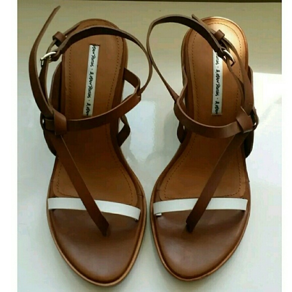 & Other Stories Sandals White and Tan Size 9