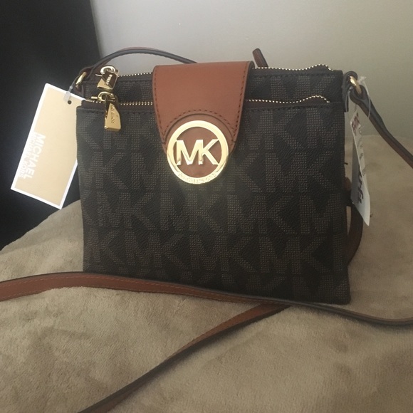 Michael Kors Brown Fulton Crossbody purse - Picture 4 of 4