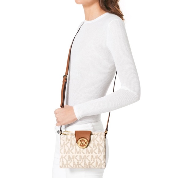 Michael Kors Brown Fulton Crossbody purse - Picture 2 of 4