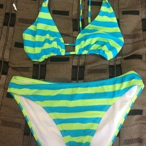 2 piece bathing suit