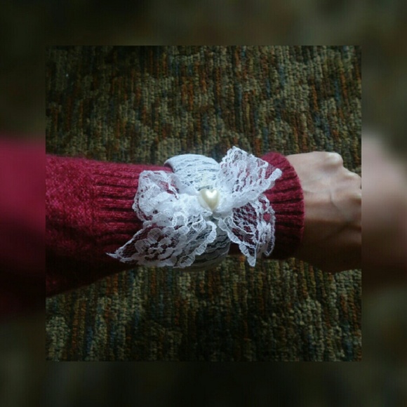 White Lace Cloth Bangle