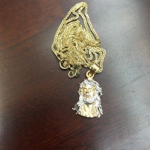 Jewelry - 14k Gold Chain & 14k Gold Jesus Pendent Jewelry - 14k Gold Chain & 14k Gold Jesus Pendent