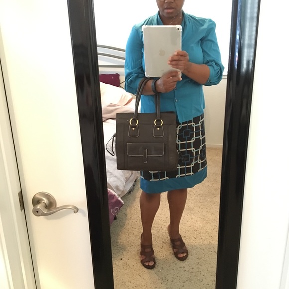 Dark Brown Talbots Leather Handbag - Picture 2 of 4