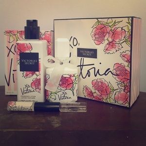 XO, Victoria Eau de Perfum Gift Set