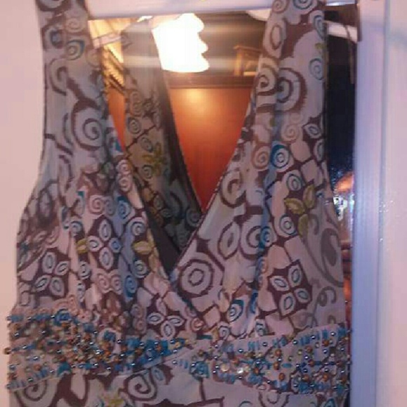 Long flowy beautiful tie around waist long dress - Picture 1 of 4