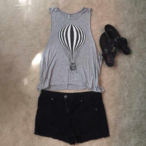 Grey Hot Air Balloon Tank