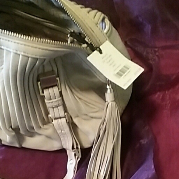 Cole Haan Cream color shoulder bag - Picture 2 of 4