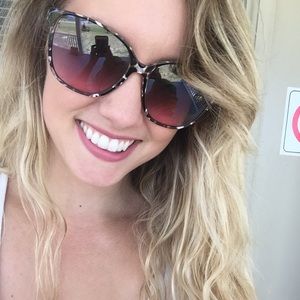 Meet your Posher, Alisha