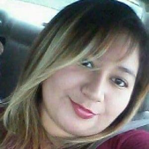 Meet your Posher, Roxanne