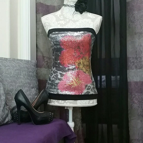 Women's clothing