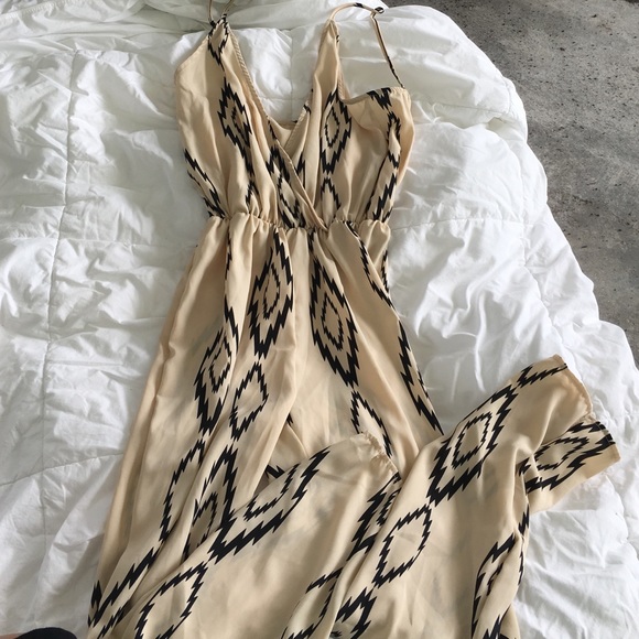 Sold 🎉Cream and Black Jumpsuit - Picture 1 of 3