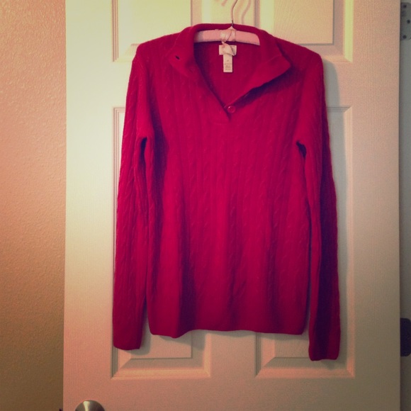 Comfy Bass 1/4 button up sweater Pinkish- Red