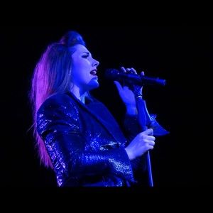 Meet your Posher, Aja