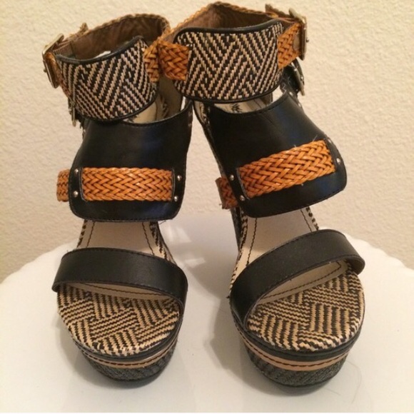 Gorgeous multi-strap wedges