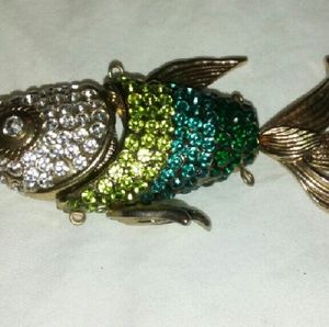 Colorful fish pedant