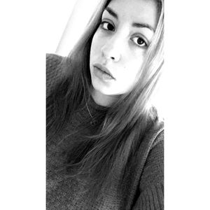 Meet your Posher, Lili