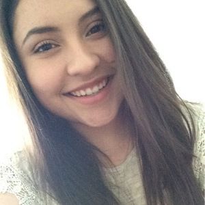 Meet your Posher, Adriana