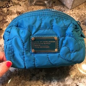 Marc Jacobs cosmetic mag