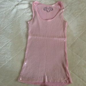 Pink tank top