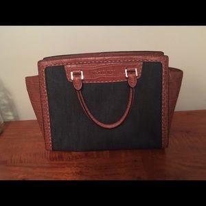 🔴🔴SOLD🔴🔴 Michael Kors Denim & Leather Handbag