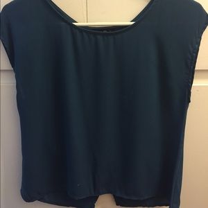 Navy blue short sleeve top