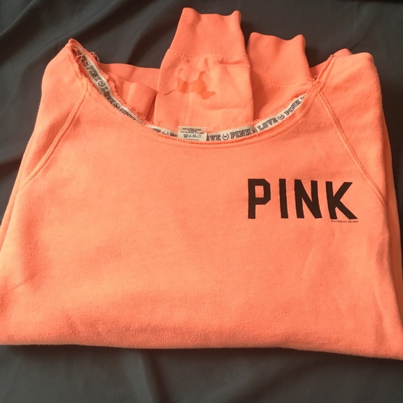 VS PINK sweater 🎀 - Picture 4 of 4