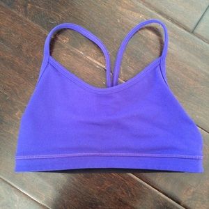 Lululemon sports bra