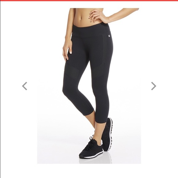 NEW LOW PRICE! Fabletics Capri